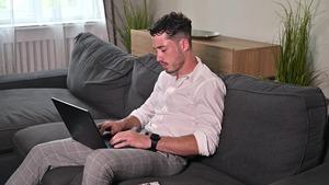 Original 1024 px/ 576 px