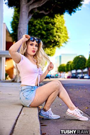 Original 2000 px/ 2999 px