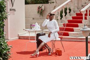 Original 3000 px/ 2000 px