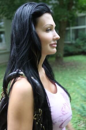 Original 3744 px/ 5616 px