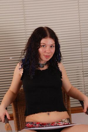 Original 1021 px/ 1536 px