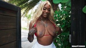 Original 1920 px/ 1080 px