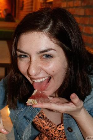 Original 1280 px/ 1920 px