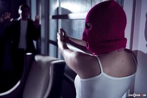 Original 3000 px/ 1999 px