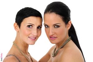 Original 3000 px/ 2000 px