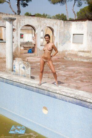 Original 1872 px/ 2808 px