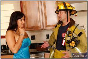 Original 850 px/ 571 px