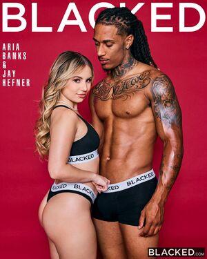 Original 864 px/ 1080 px