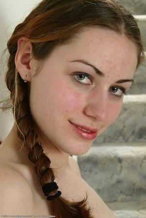 Original 684 px/ 1024 px