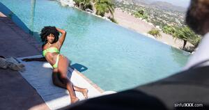 Original 5000 px/ 2637 px