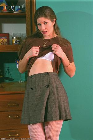 Original 682 px/ 1024 px