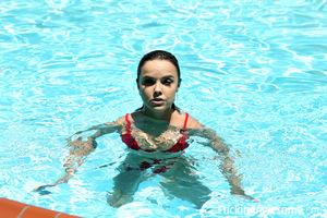 Original 2400 px/ 1600 px