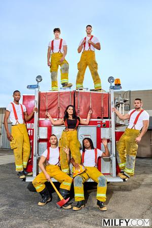 Original 2000 px/ 3000 px