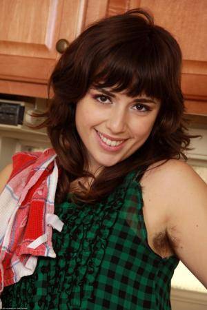 Original 682 px/ 1024 px