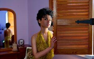 Original 2048 px/ 1300 px