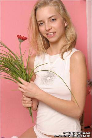 Original 685 px/ 1026 px