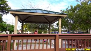 Original 1920 px/ 1080 px