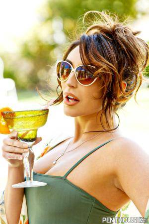 Original 1066 px/ 1600 px