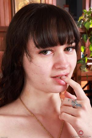 Original 2000 px/ 3000 px