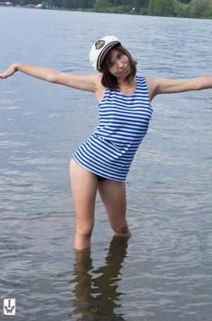 Original 2001 px/ 3021 px