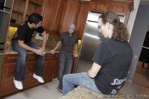 Original 900 px/ 600 px