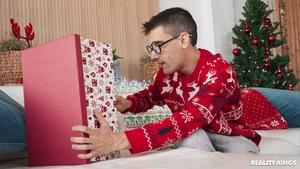 #RealityKings - Martina Smeraldi - A Christmas Surprise From My Boyfriends Roommate