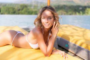 Original 4704 px/ 3136 px