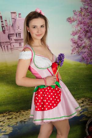 Original 3744 px/ 5616 px