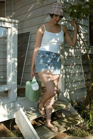 Original 684 px/ 1024 px