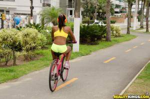 Original 3840 px/ 2542 px