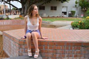 Original 1280 px/ 853 px