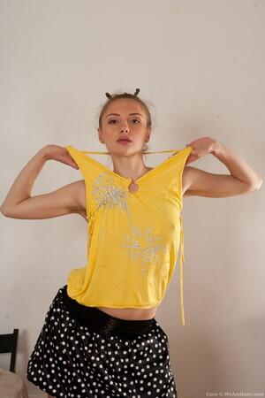 Original 2000 px/ 3000 px