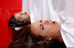 Original 1643 px/ 1080 px