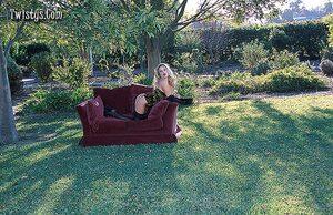 Original 750 px/ 486 px