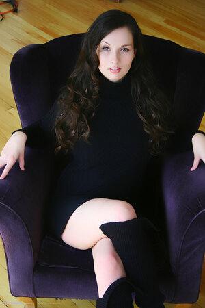 Original 2048 px/ 3072 px