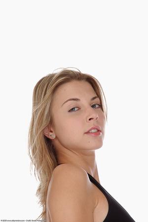 Original 1024 px/ 1536 px