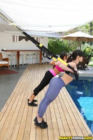 Original 2560 px/ 3840 px