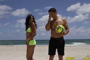 Original 1903 px/ 1269 px