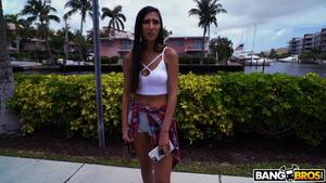 Original 1280 px/ 720 px