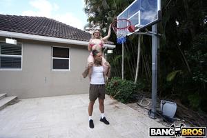 Original 2000 px/ 1333 px