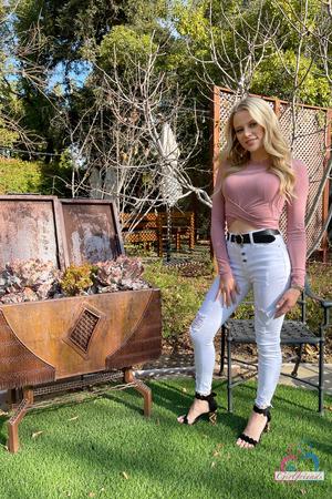 Original 2000 px/ 3000 px