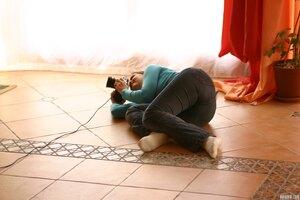 Original 2048 px/ 1365 px