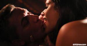 Original 4096 px/ 2160 px