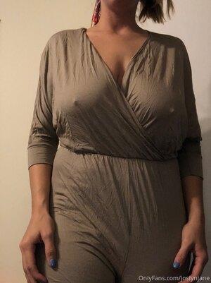 Original 766 px/ 1025 px