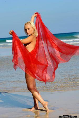 Original 1996 px/ 3000 px