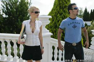 Original 900 px/ 600 px