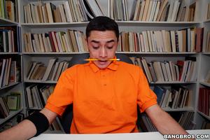 Original 2000 px/ 1333 px