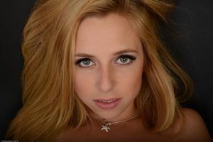 Original 3000 px/ 2002 px