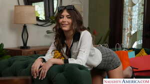 Original 2500 px/ 1406 px