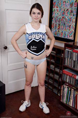 Original 2000 px/ 3000 px